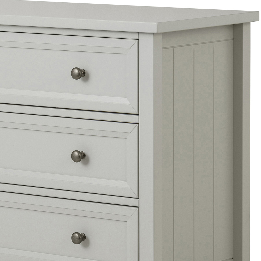 Julian Bowen Maine 3 Drawer Wide Dove Grey Chest of Drawers Image 3