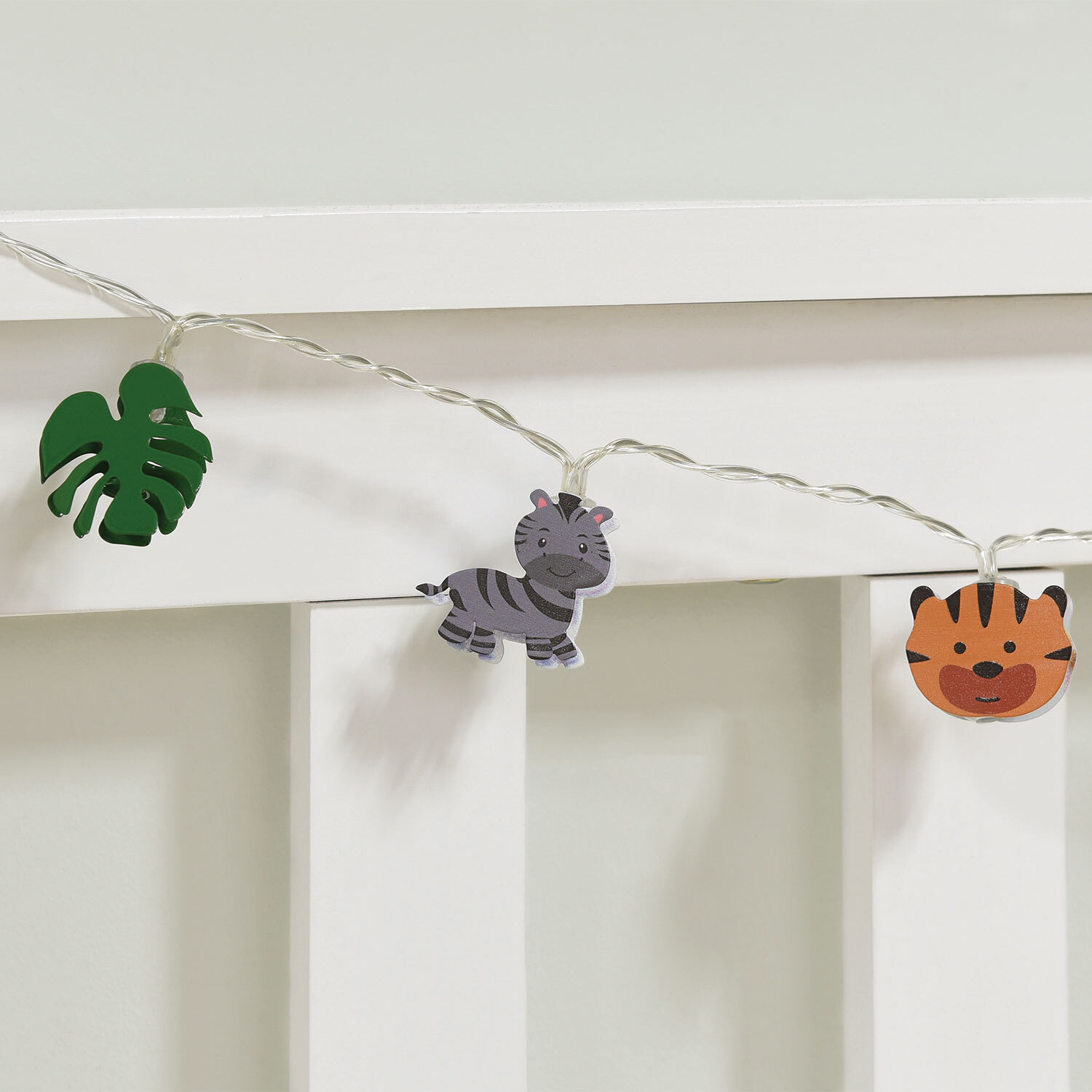 15 LED Jungle String Light - Multicolour Image 2