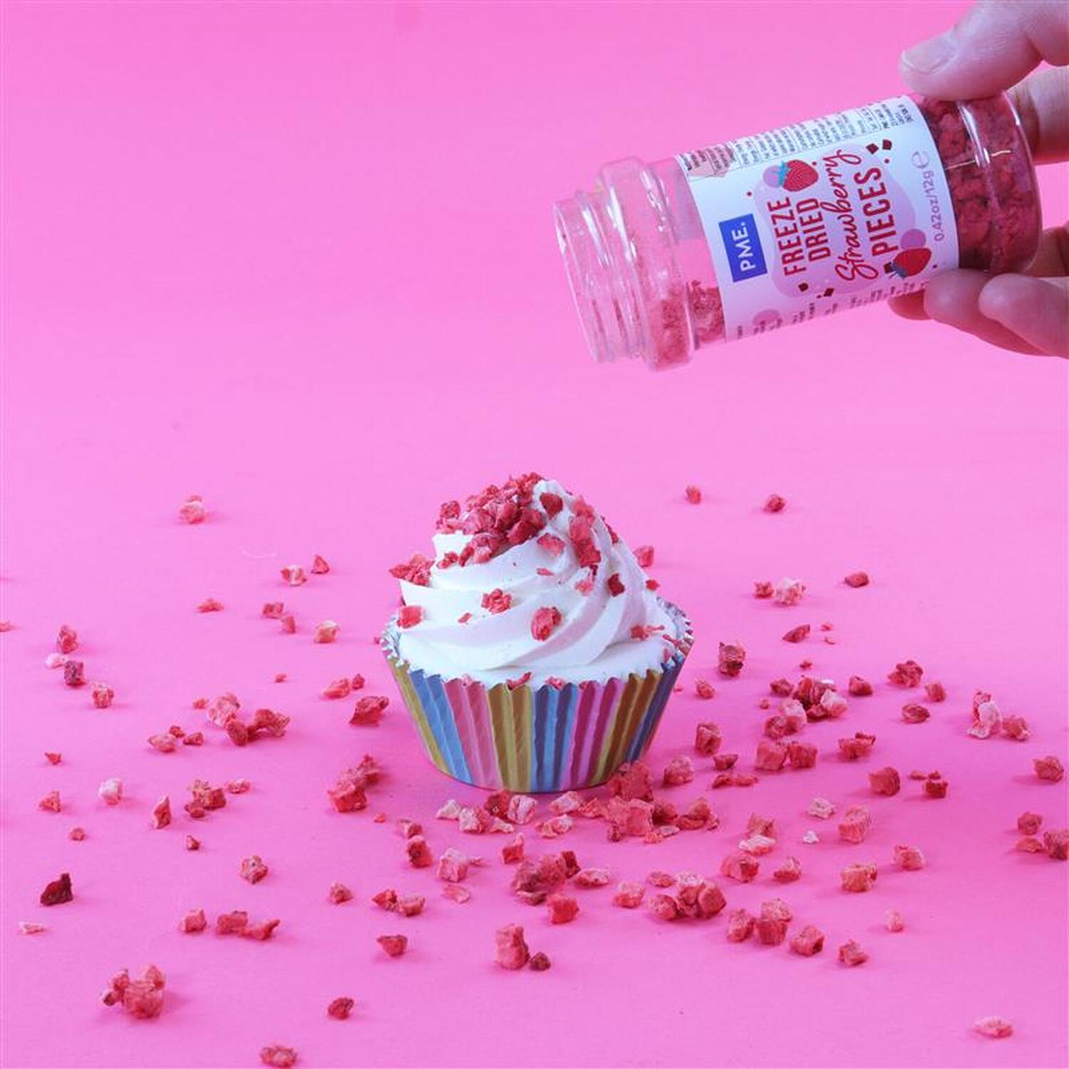 PME Freeze Dried Strawberry Pieces Image 2