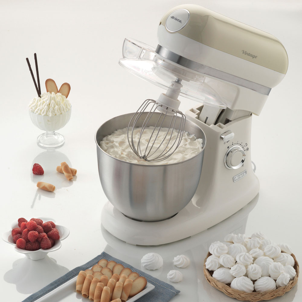 Ariete Cream Vintage 5.5L Stand Mixer Image 7
