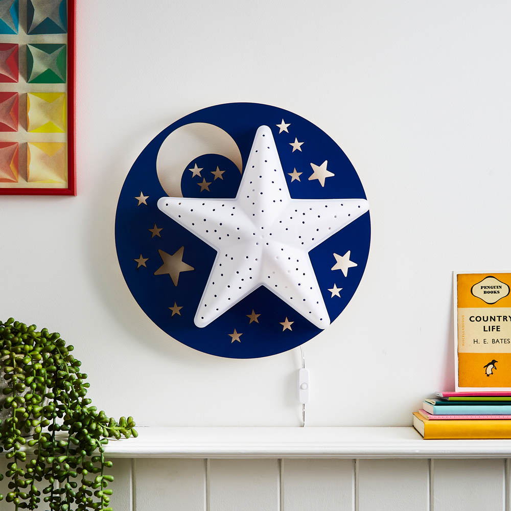 Glow White Star LED Wall Lamp Image 6