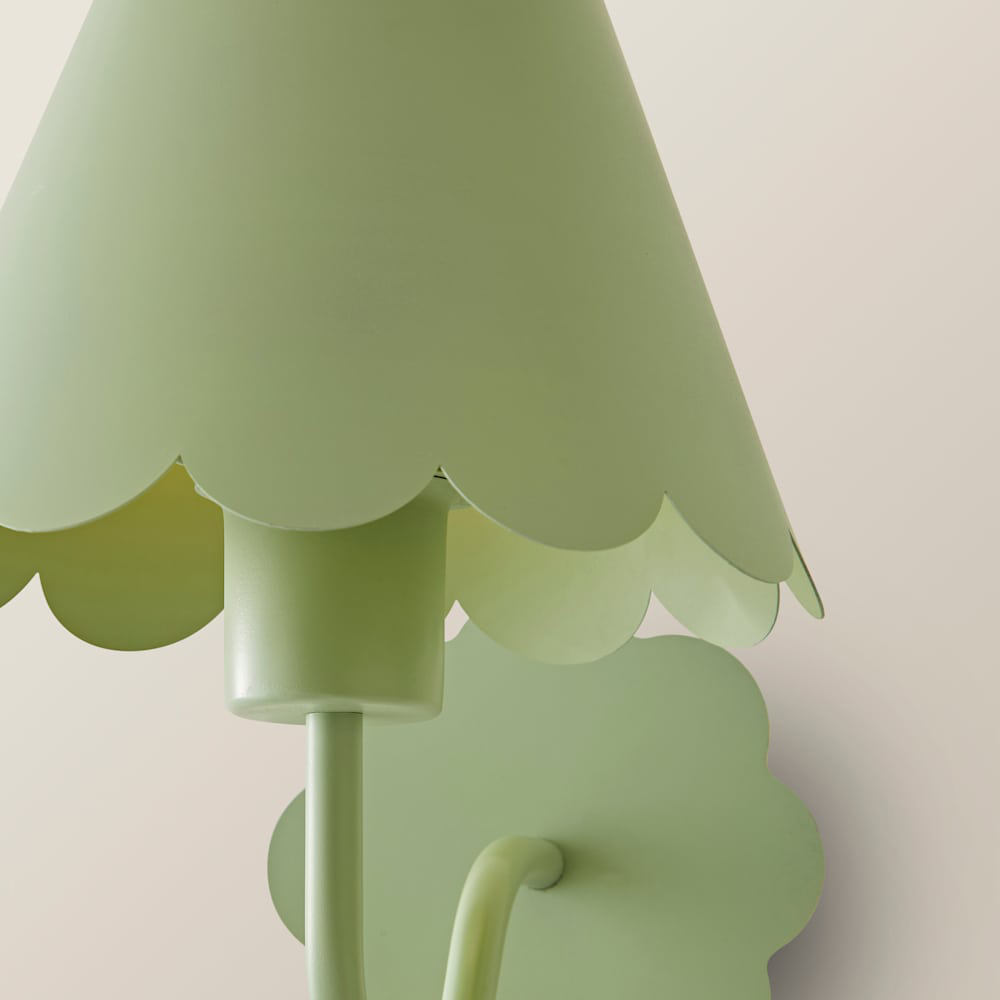 ValueLights Hallie Green Scallop Rechargeable Wall Light Image 4