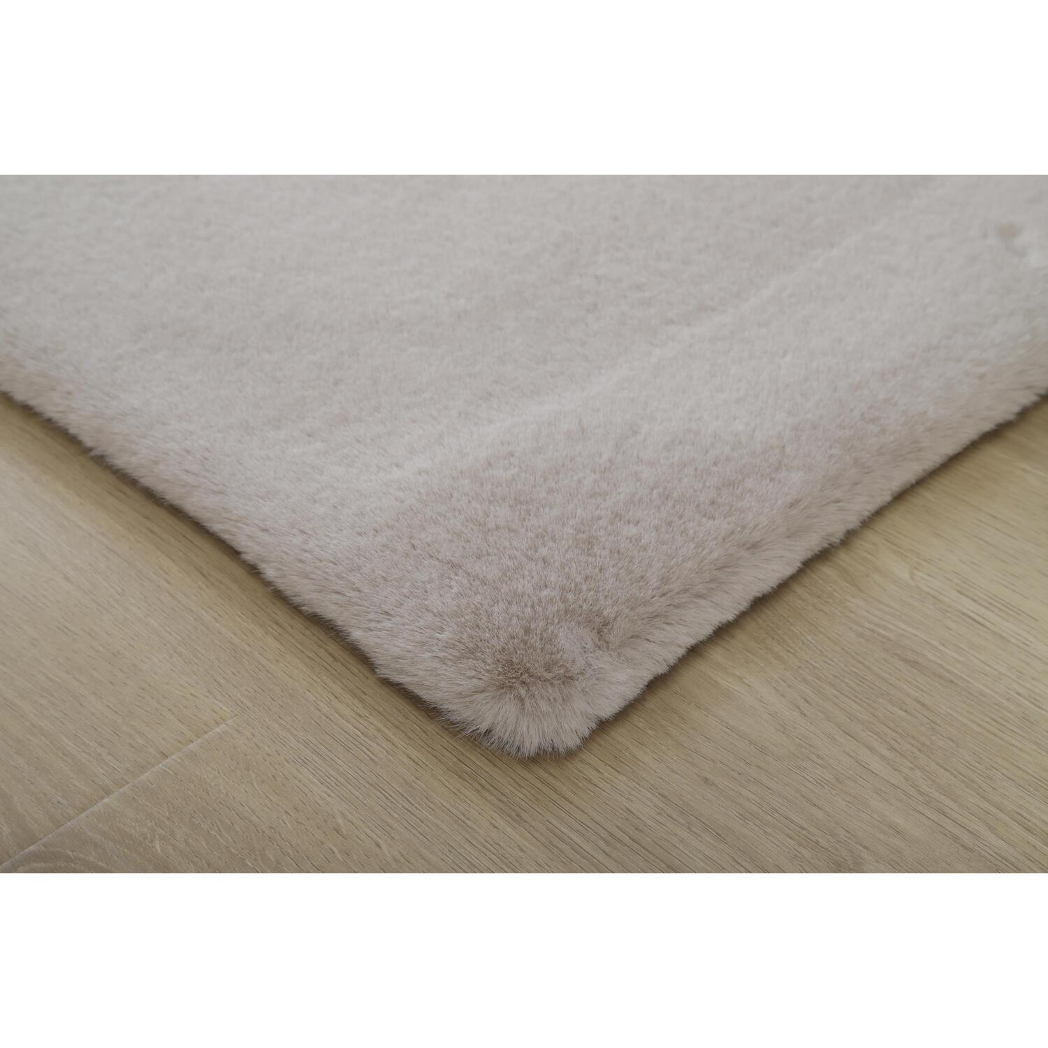 Lux Biscuit Faux Rabbit Fur Rug 150 x 100cm Image 3
