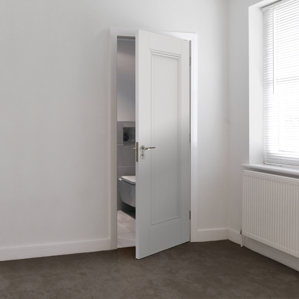 JB Kind Belton White Primed Internal Door 1981 x 762mm Image 2