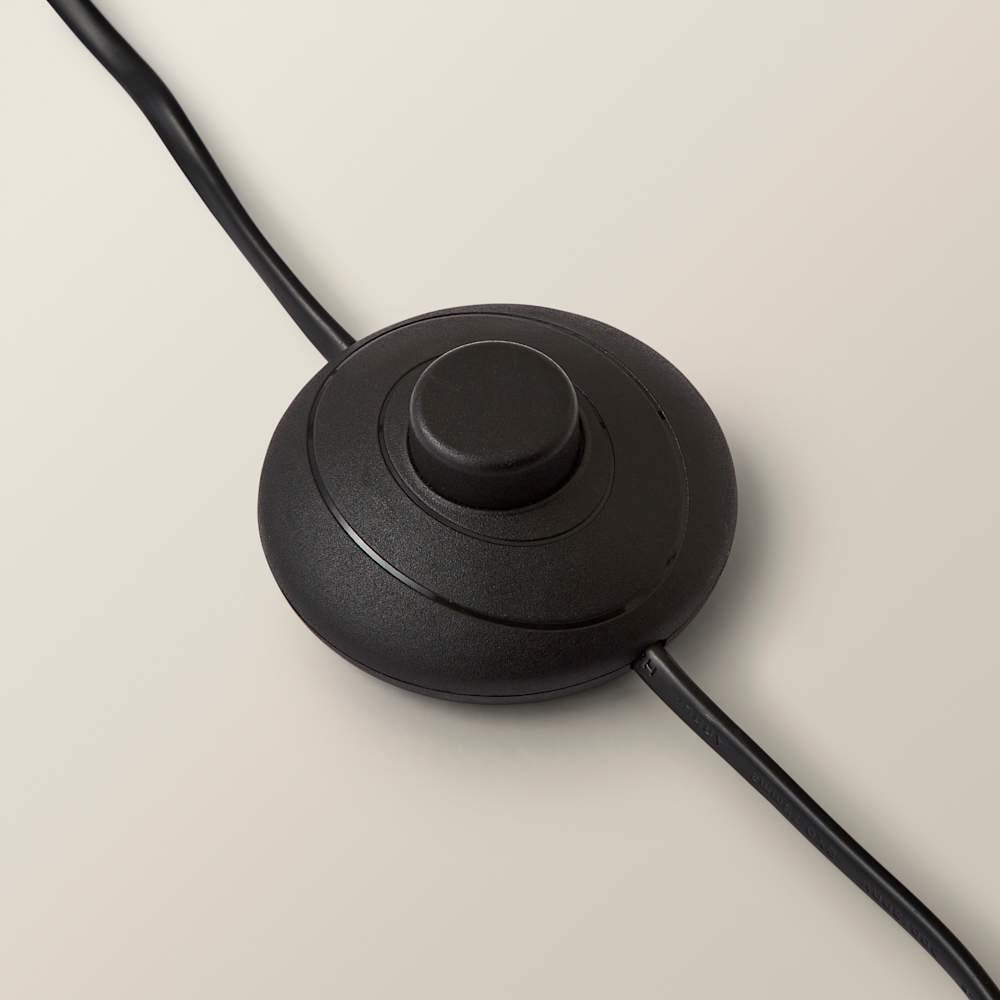 ValueLights Layla Black Adjustable Floor Lamp with Linen Shade and Bulb Image 5