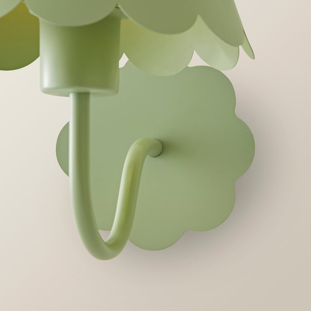 ValueLights Hallie Green Scallop Rechargeable Wall Light Image 5