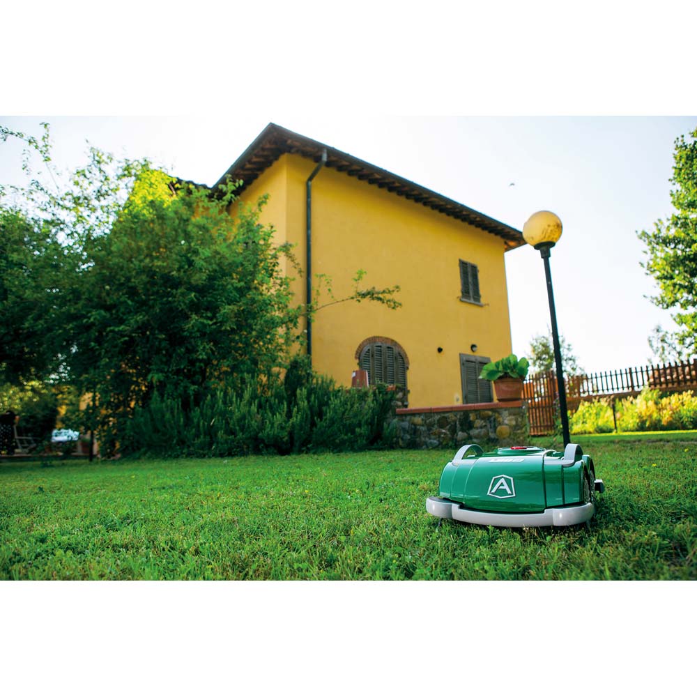 Ambrogio L60 Elite S Plus AM060L0V9Z 7.5Ah Self Propelled 25cm Robotic Lawn Mower  Image 2