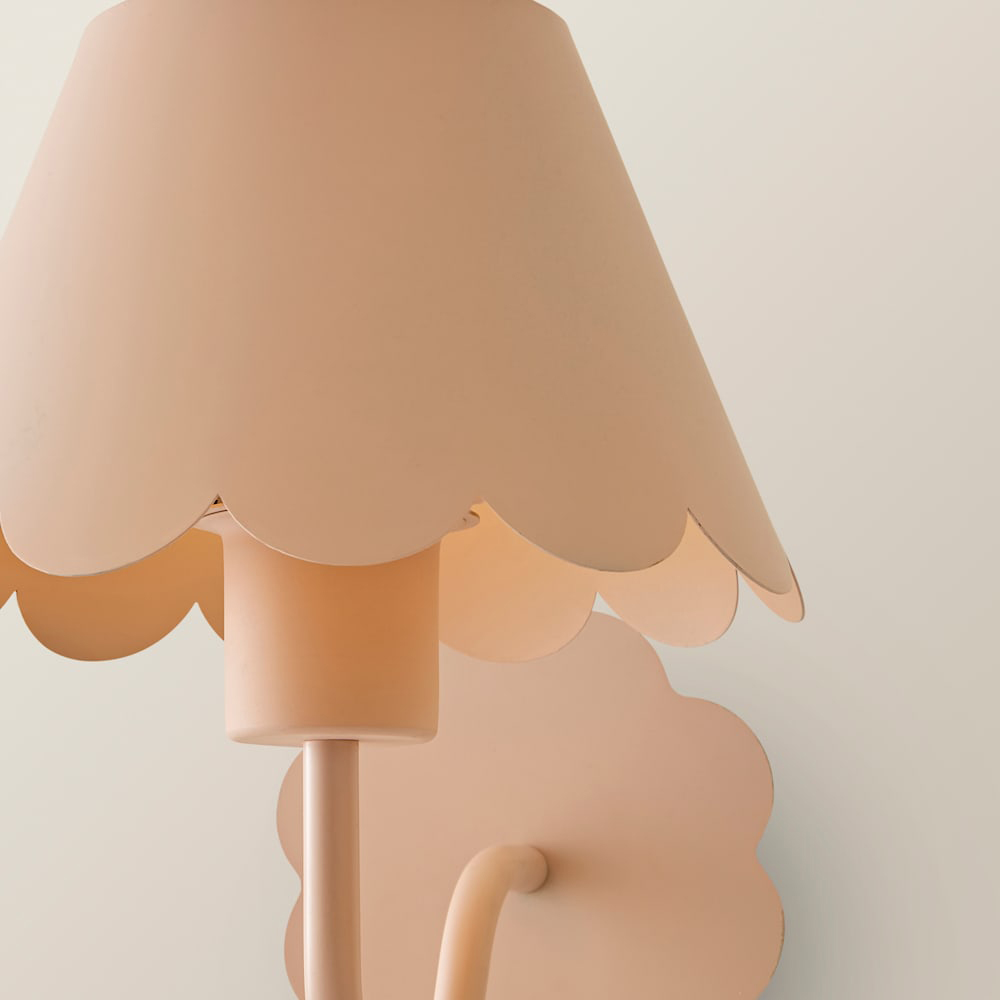 ValueLights Hallie Pink Scallop Rechargeable Wall Light Image 4