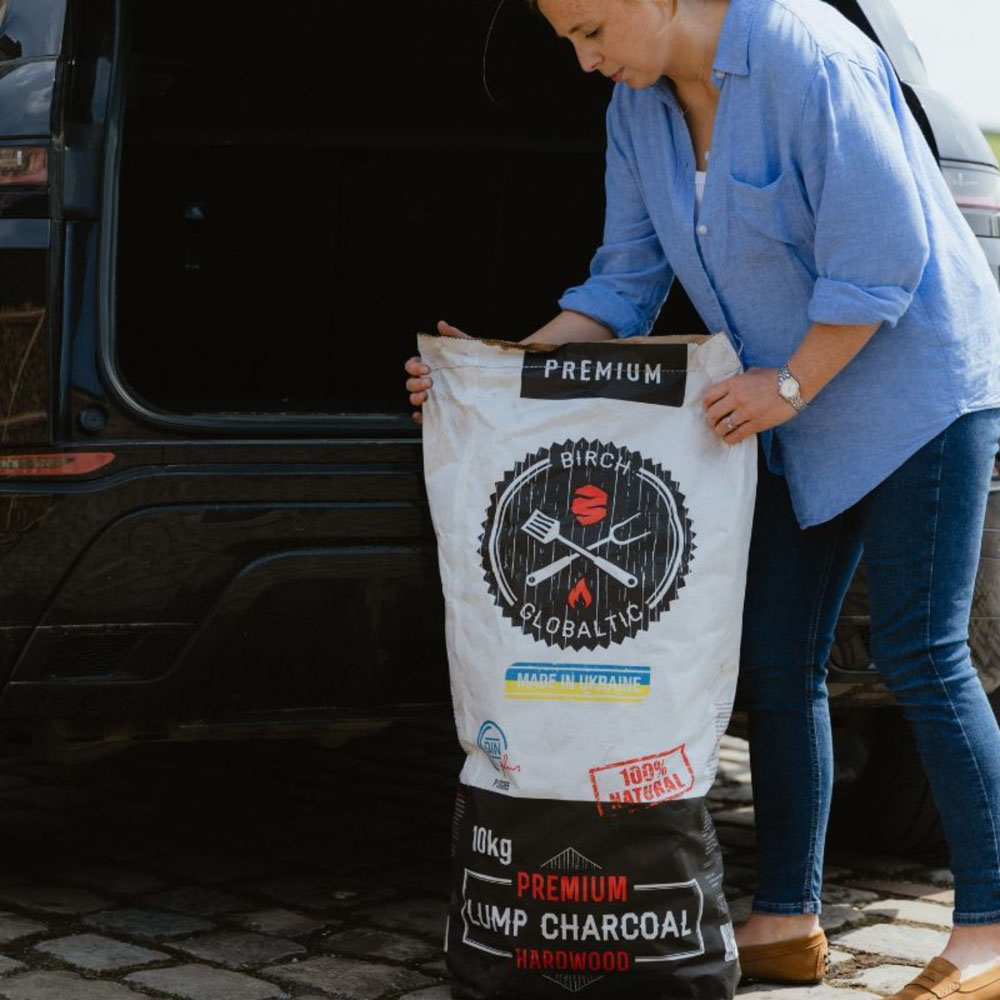 Globaltic Premium Restaurant Grade Lump Charcoal 10kg Image 2