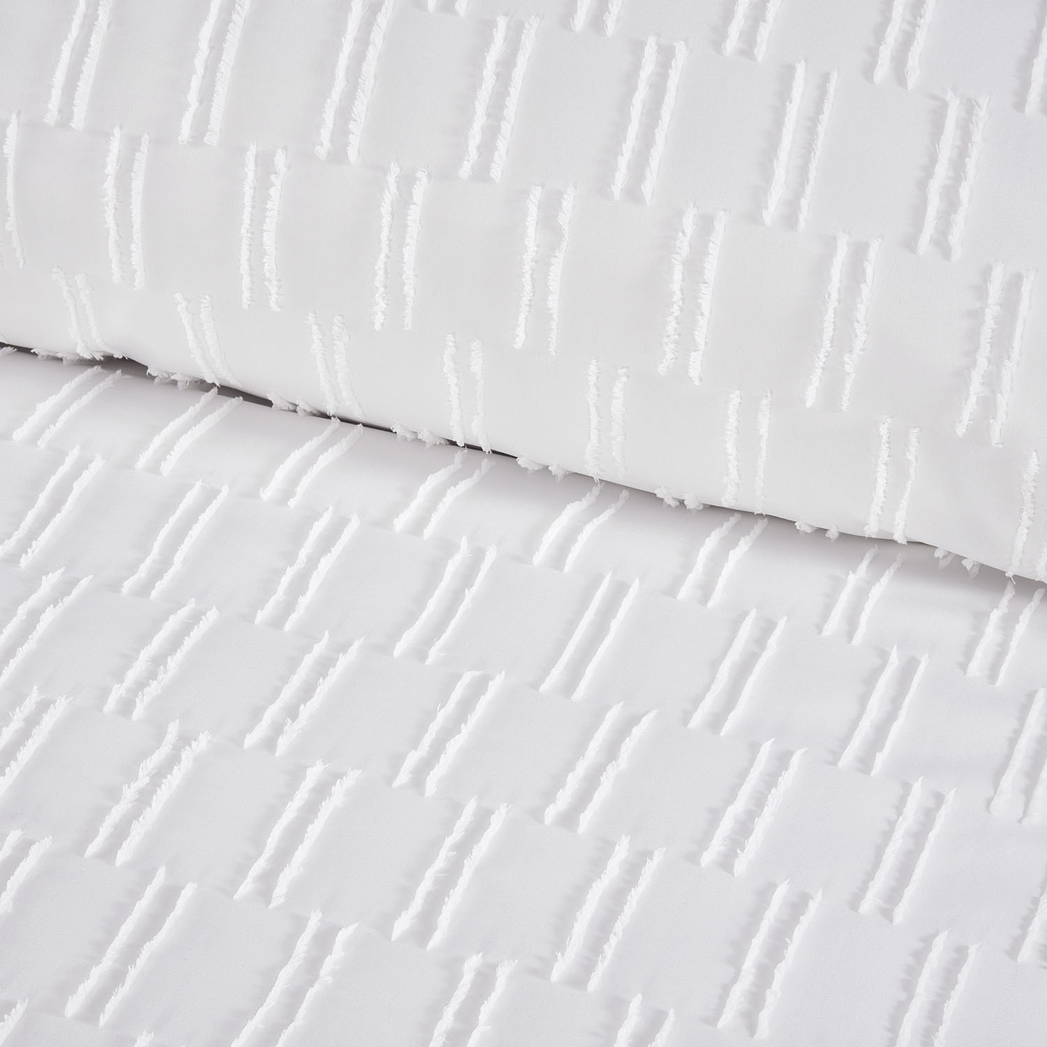 Copenhagen Tufted Duvet Set - White / Double Image 2