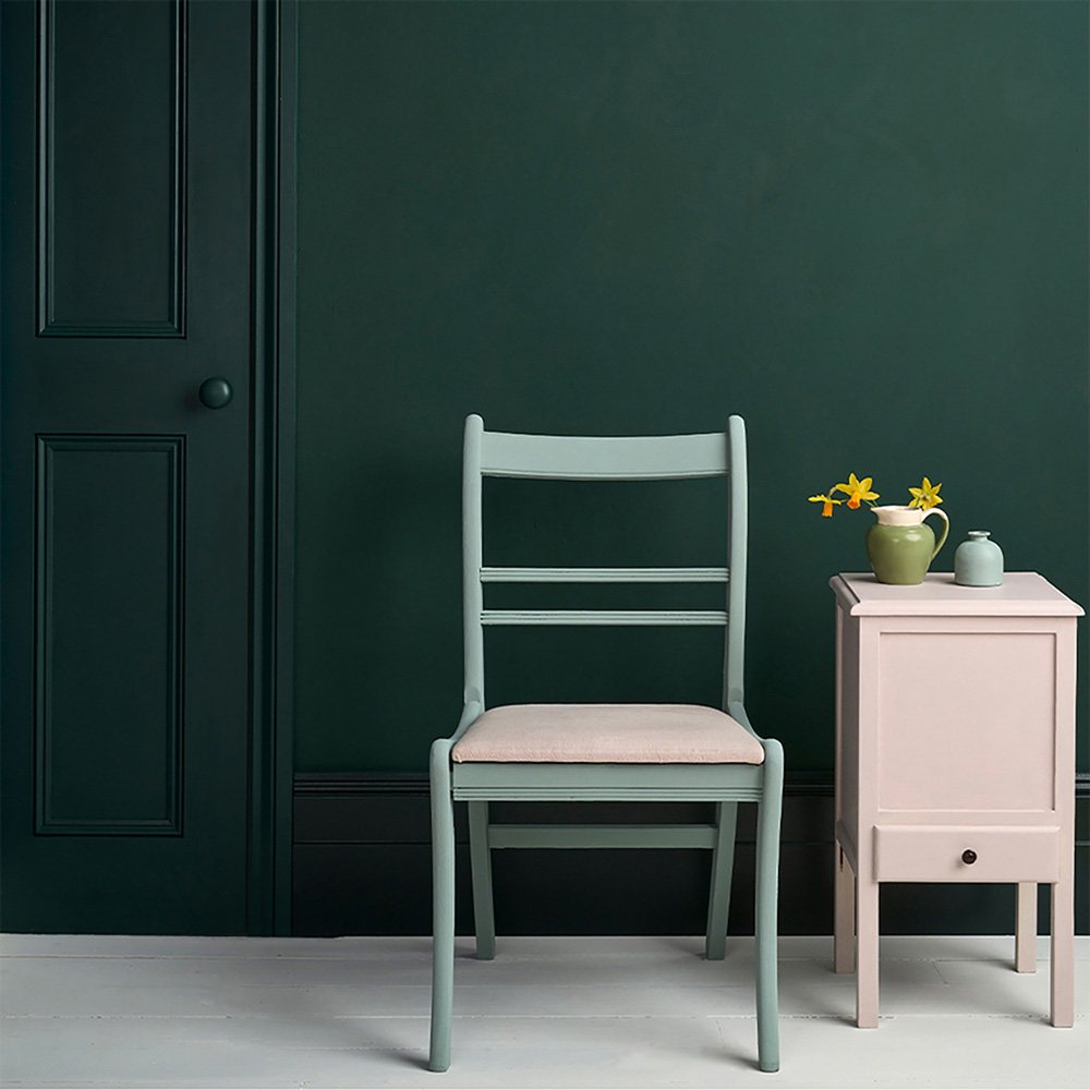 Annie Sloan Knightsbridge Green Wood and Metal Satin Paint 750ml Image 4