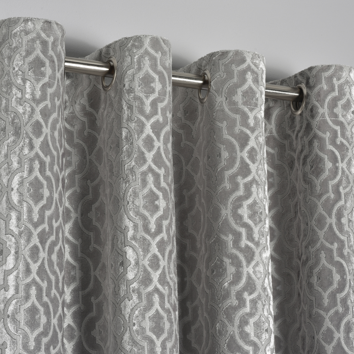 Divante Metallic Halo Velvet Lined Curtain 168 x 229cm Image 3