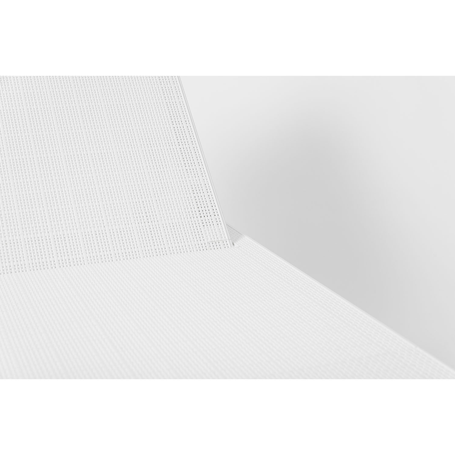 Sirolo White Sun Lounger Image 7