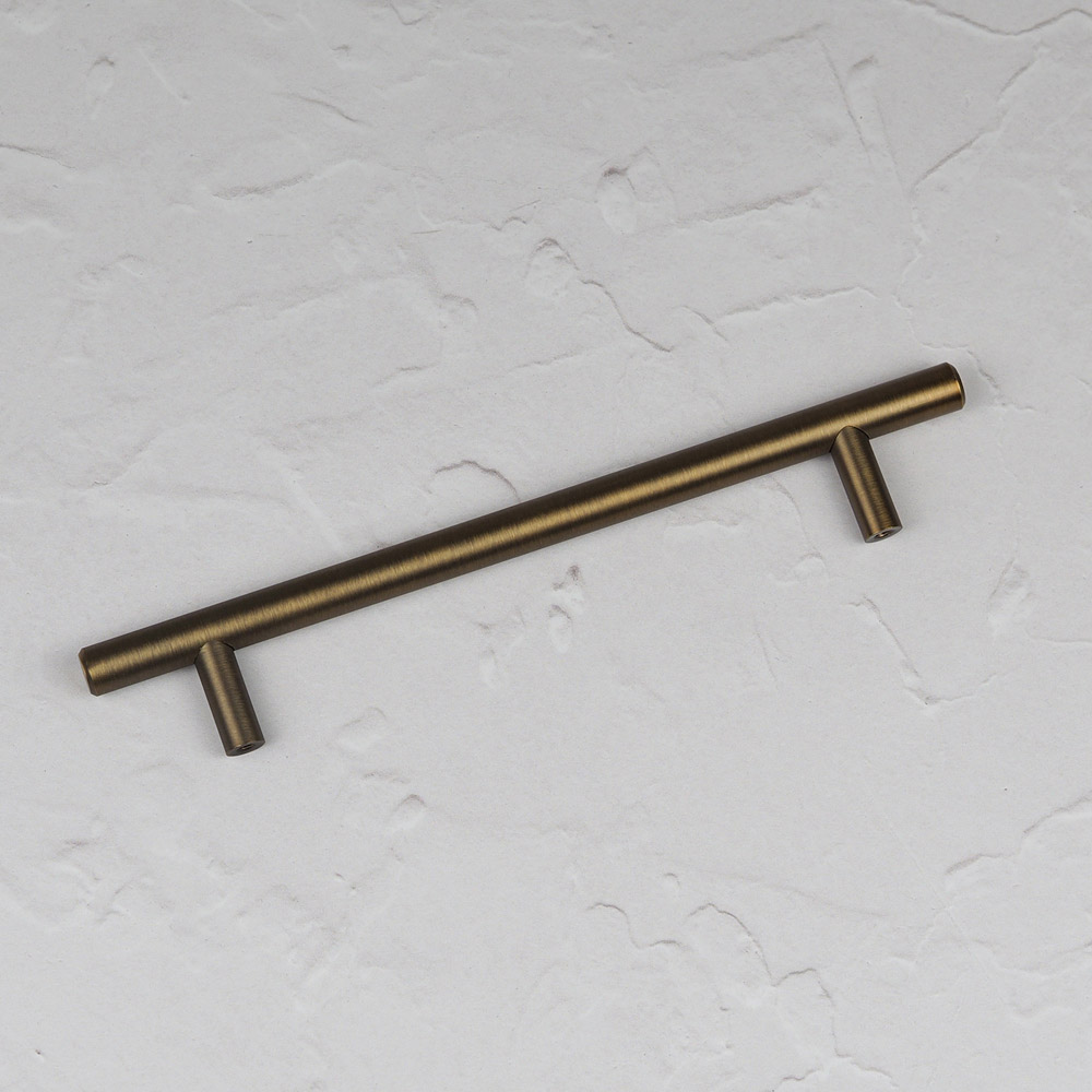 Handle & Home Antique Brass Barrel Bar Handle 160mm Image 3