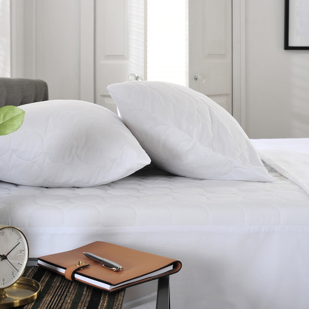 The Lyndon Company Super King Size Cotton Quilted Mattress Protector Image 3