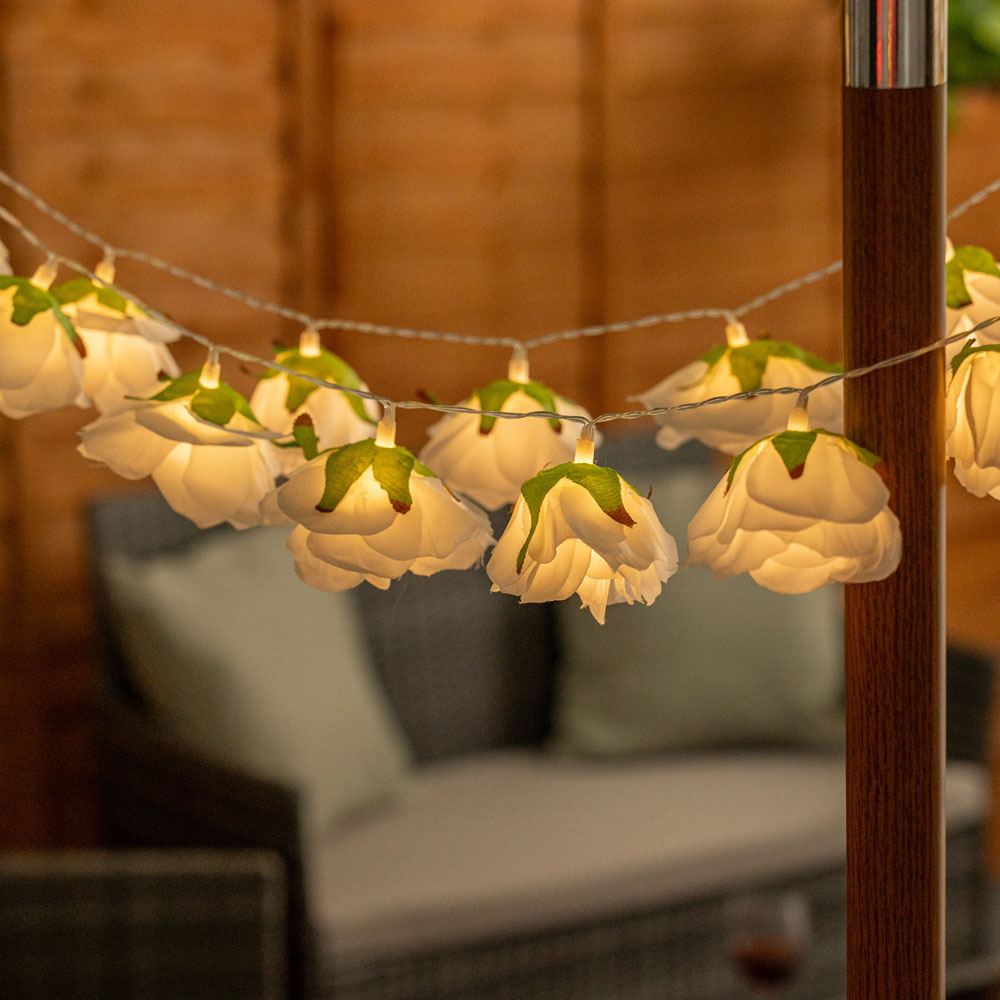 ValueLight Set of 20 White Floral Outdoor String Light Image 6