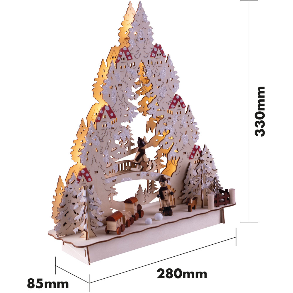 St Helens LED Wooden Xmas Scene Image 4