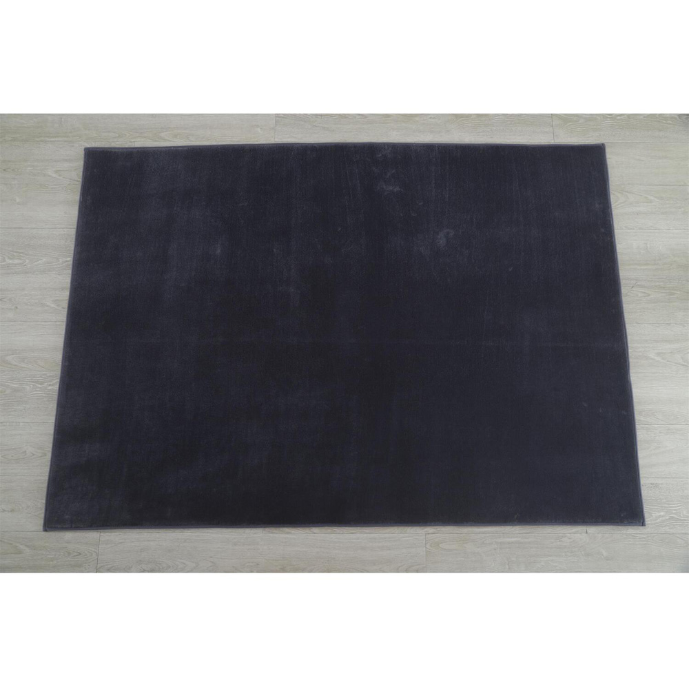 Cosy Flannel Rug - Charcoal Image 3