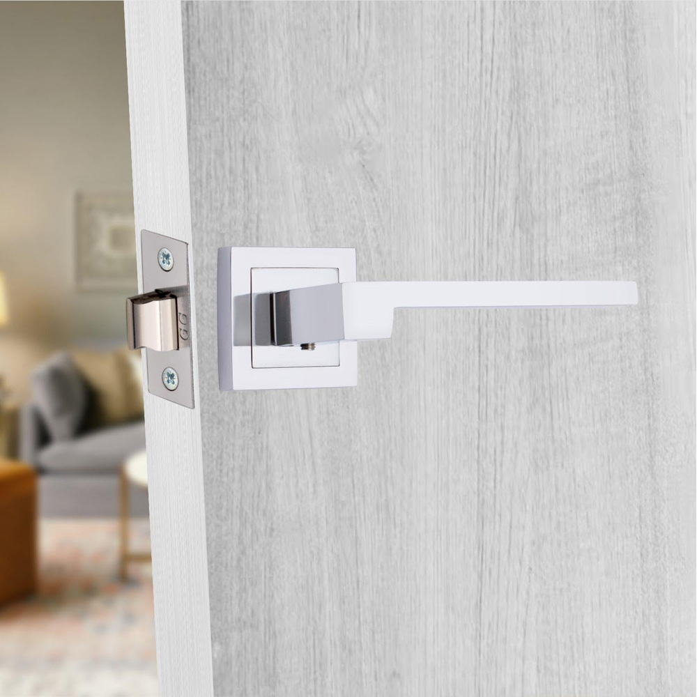 Golden Grace Polished Chrome Zeta Door Handle Set Image 2