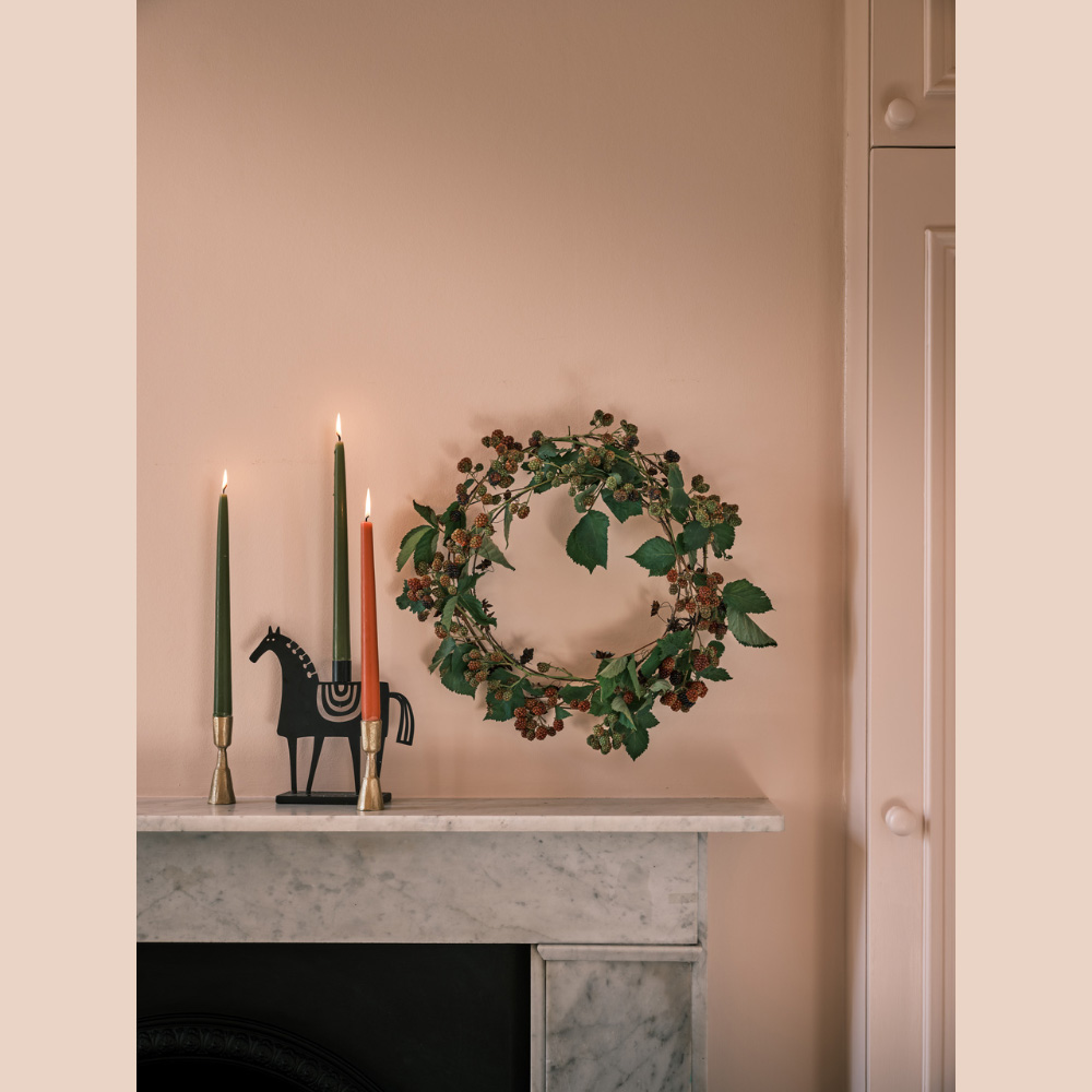 Farrow & Ball Interior Wood and Metal 202 Pink Ground Flat Eggshell Paint 5L Image 4