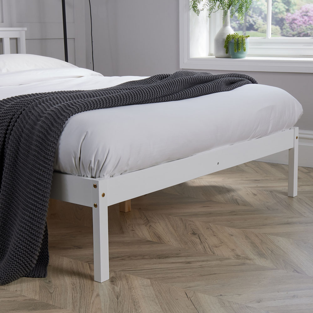 Home Source Florida Double White Low End Wooden Bed Image 3