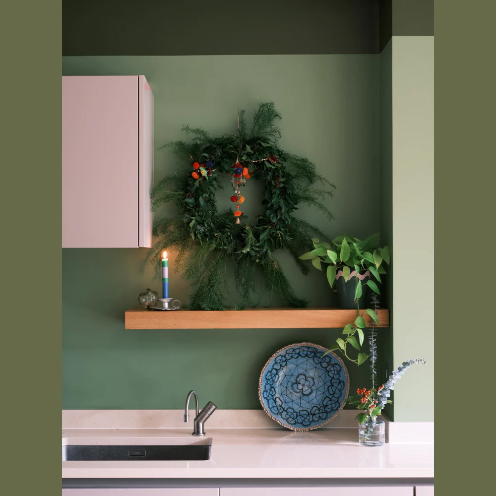 Farrow & Ball Bancha Exterior Eggshell Paint 2.5L Image 4