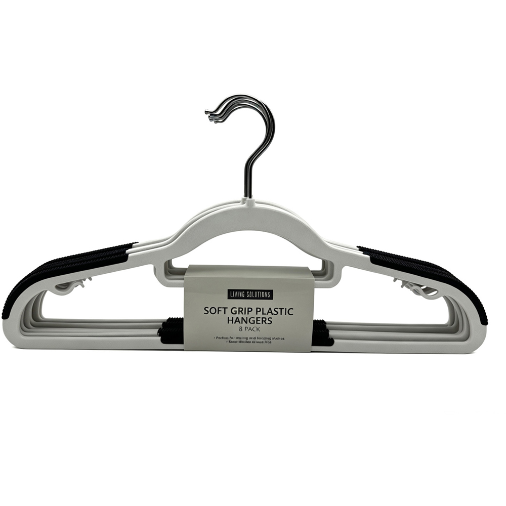 Pack of 8 Living Solutions Soft Grip Hangers Image 4