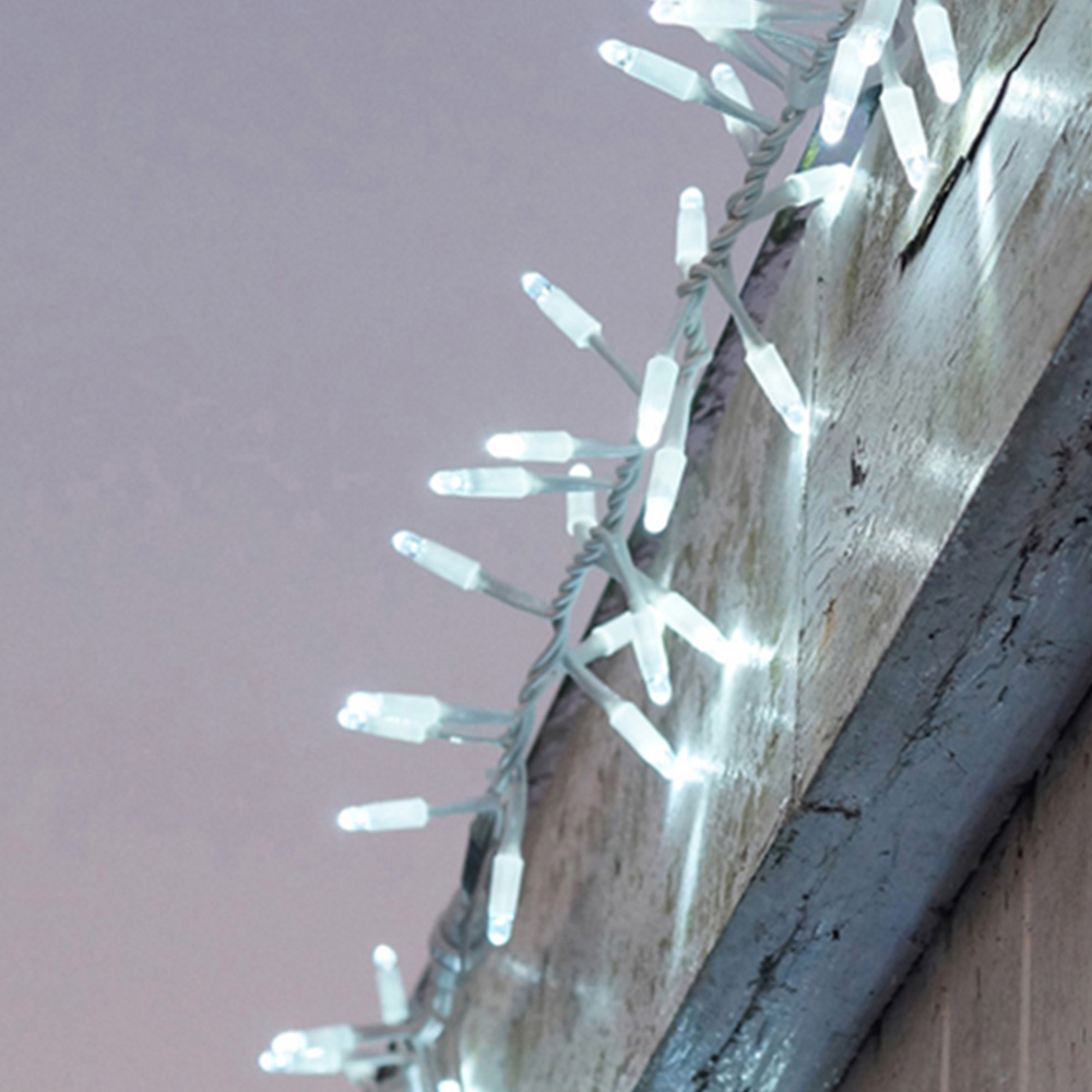 Eagle Connect 750 Cool White LED White Cluster Light 15m Image 5