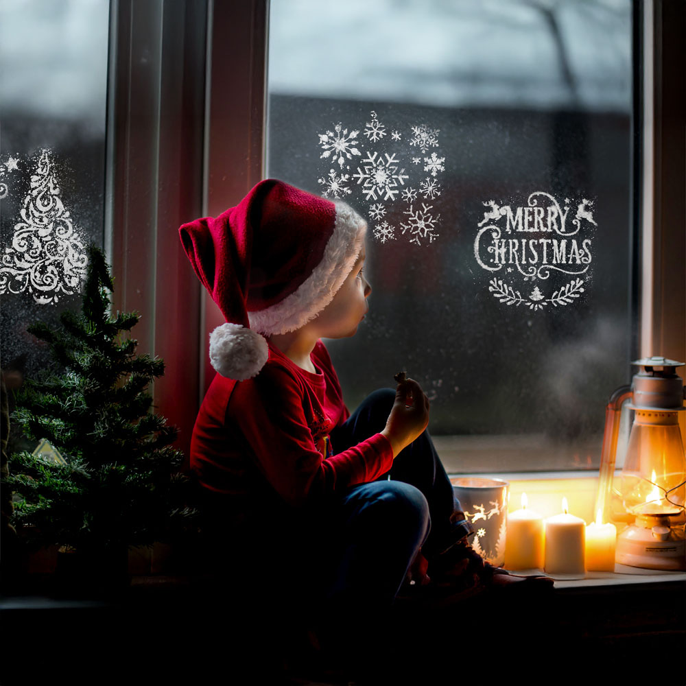 Xmas Haus 8 Piece Festive Stencil Set Image 2