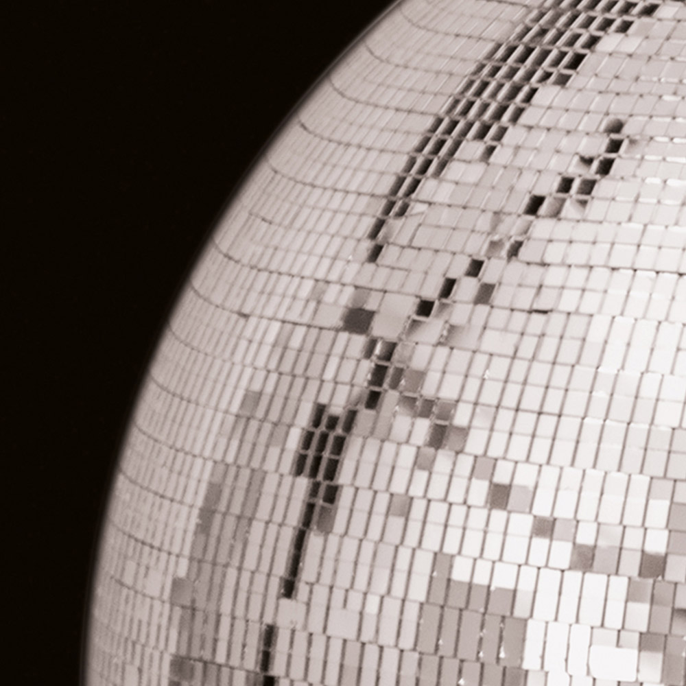 FX Lab Mirror Ball 15 inch Image 3