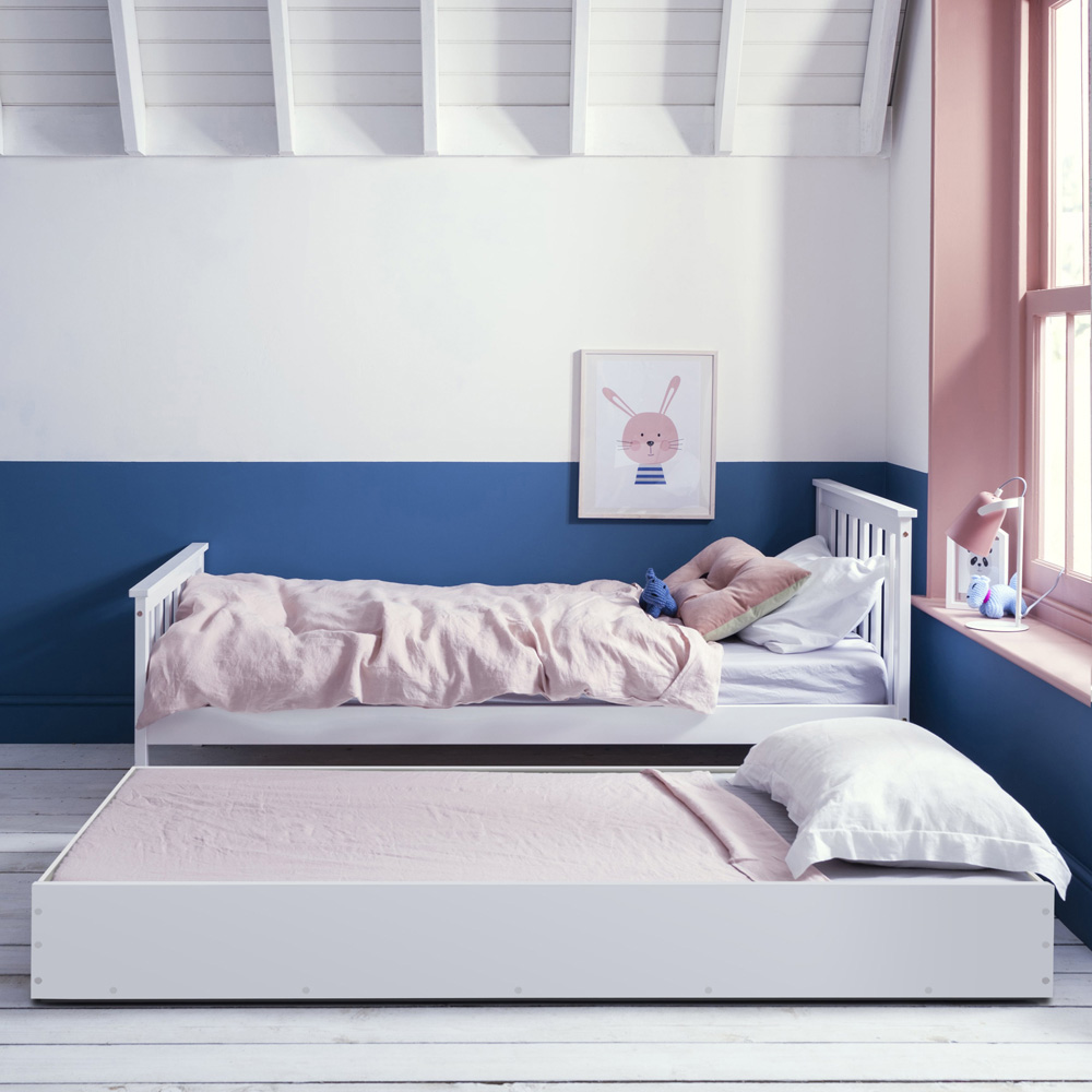 Noa and Nani Dorset Olaf Single White Shaker Bed with Pull-Out Trundle ...