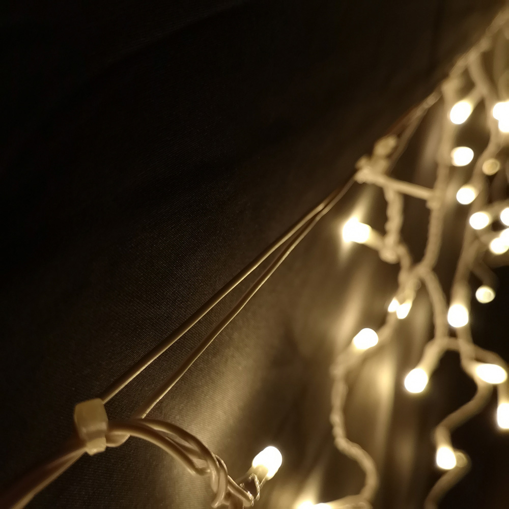 Premier IcicleBrights 460 Warm White LED Frosted Icicle White String Light 11.5m Image 4