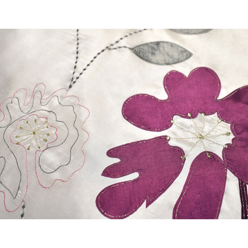 Intimates Breeze King Size Floral Embroidered Duvet Set Image 3