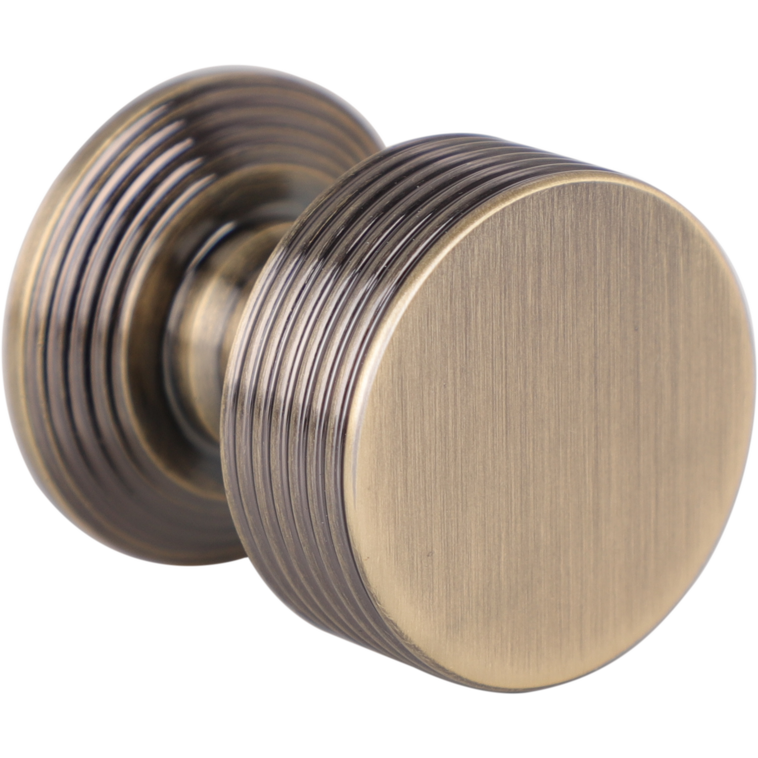 Pack of 4 Westminster Ringed Cabinet Knobs Antique Brass Image 2