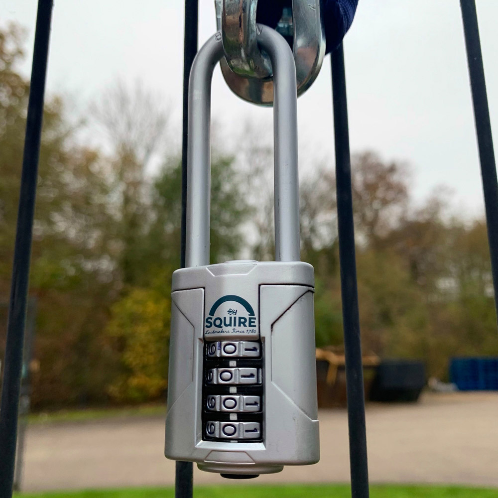 Squire 40mm 4 Wheel Combination Extra Long Boron Shackle Padlock Image 2