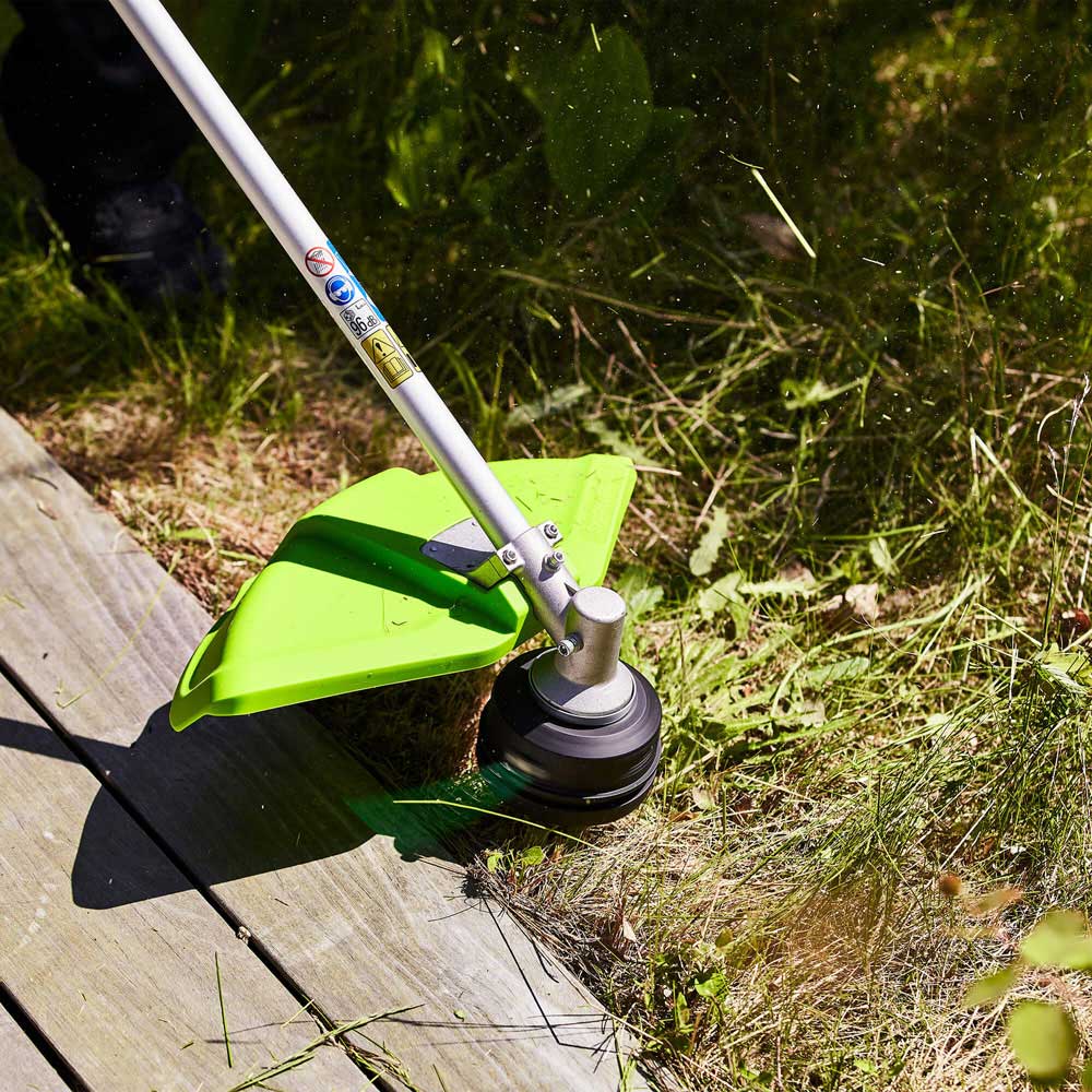 Greenworks 48V Cordless Split Shaft Line Trimmer Image 3