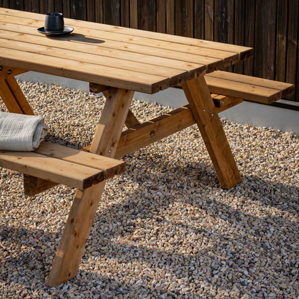 AMATA Ungurs 6 Seater Classic Picnic Table Brown Image 6