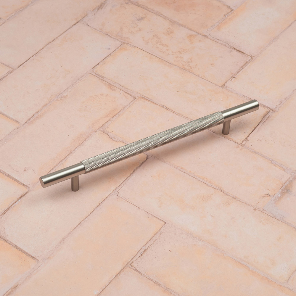 Handle & Home Knurled Brushed Nickel Handle 160mm Image 3