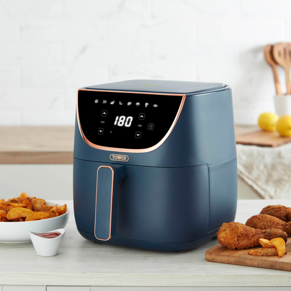Tower Cavaletto EEJB220 Blue 4 Slice Toaster with 1.7L Kettle and 6L Air Fryer Set Image 3