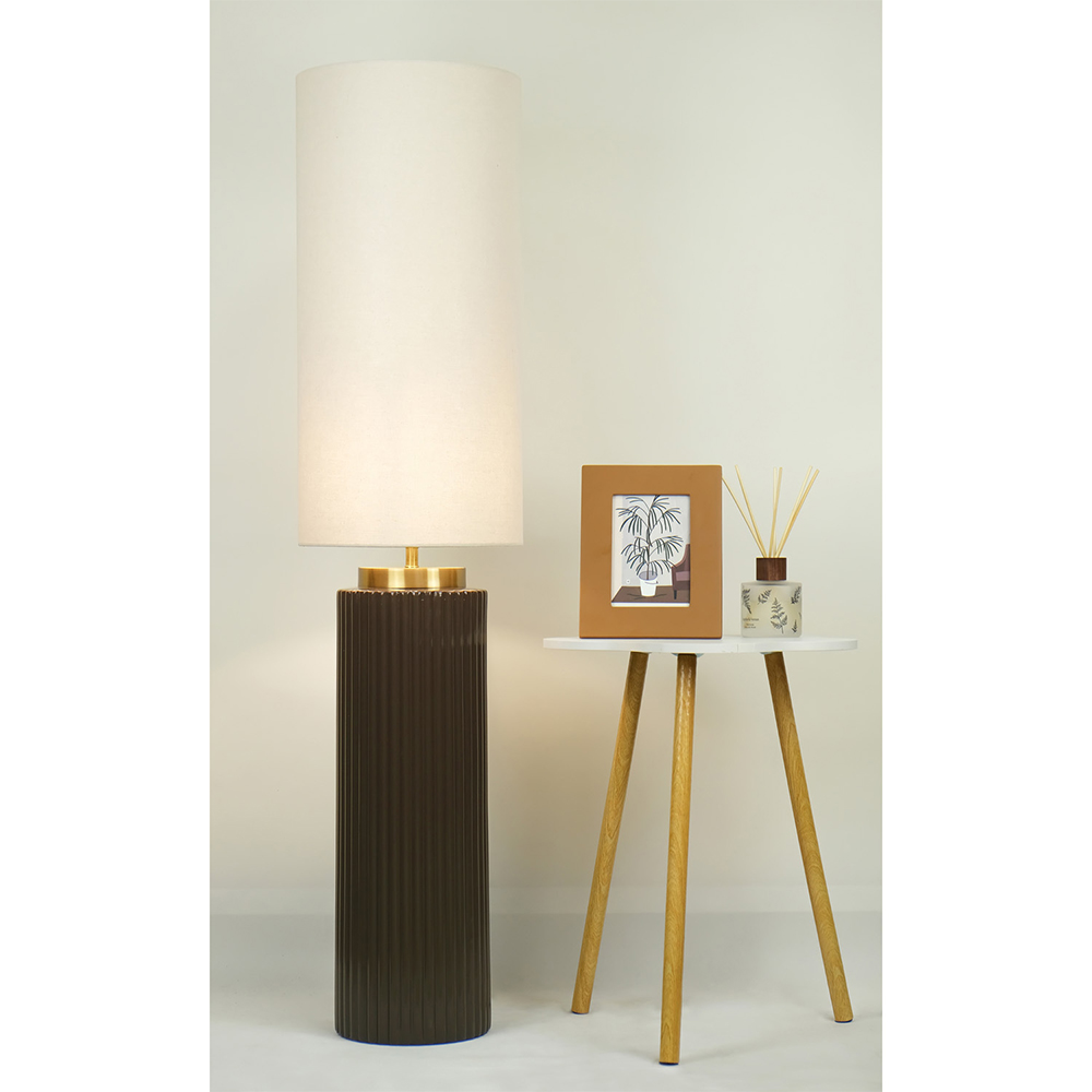 XL Clara Lamp Chocolate Image 4