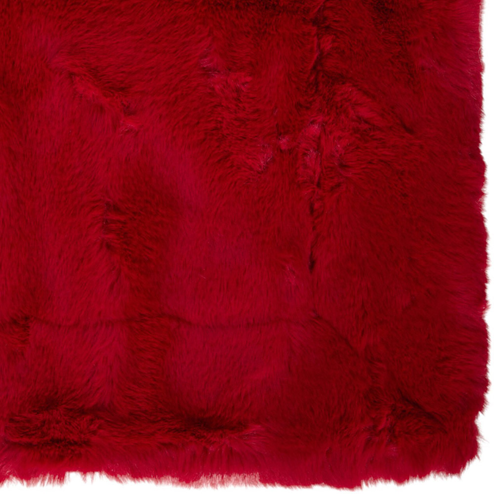 Soft Rabbit Faux Fur Throw - Red Image 4