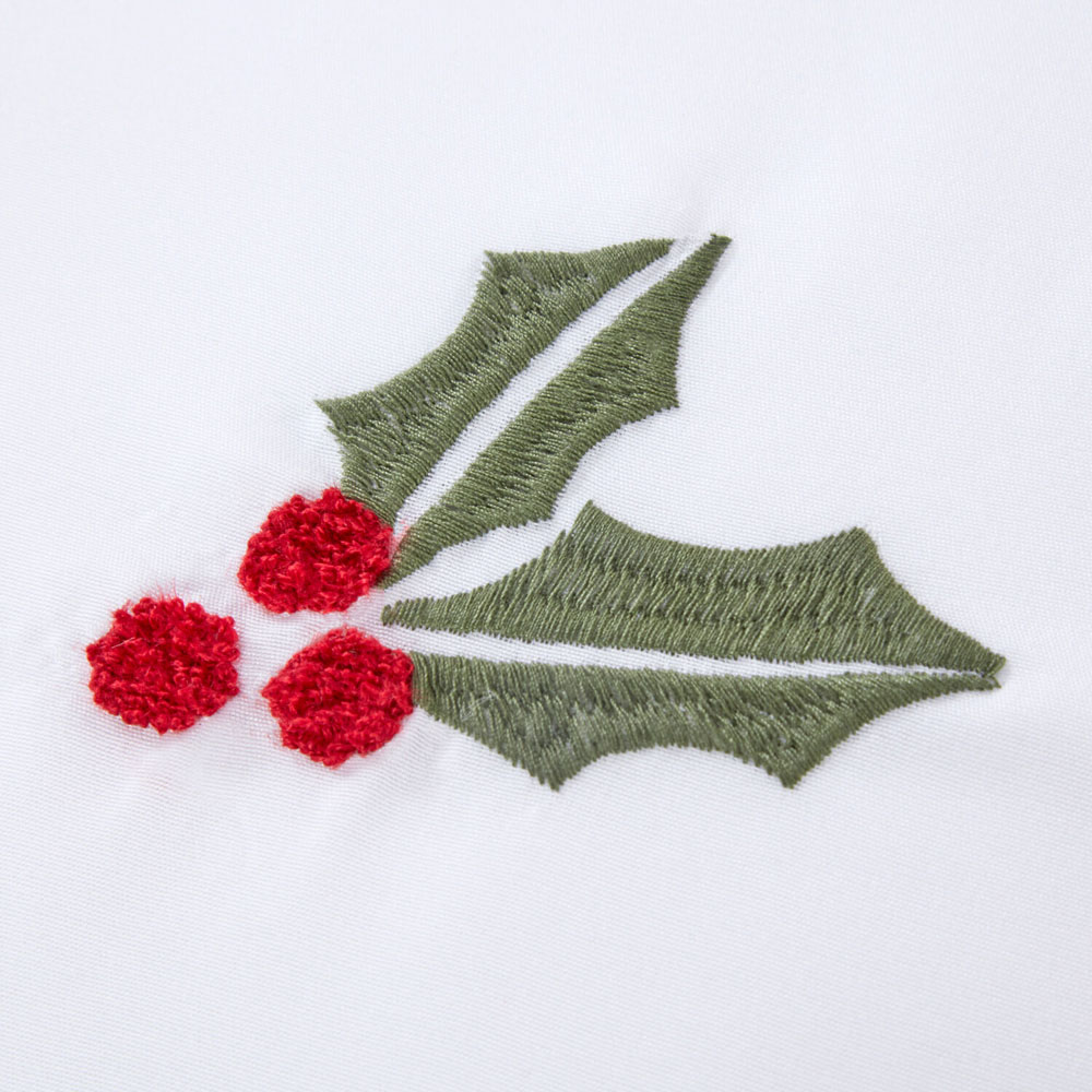 Holly and Berries Duvet SetWhiteDouble Image 4