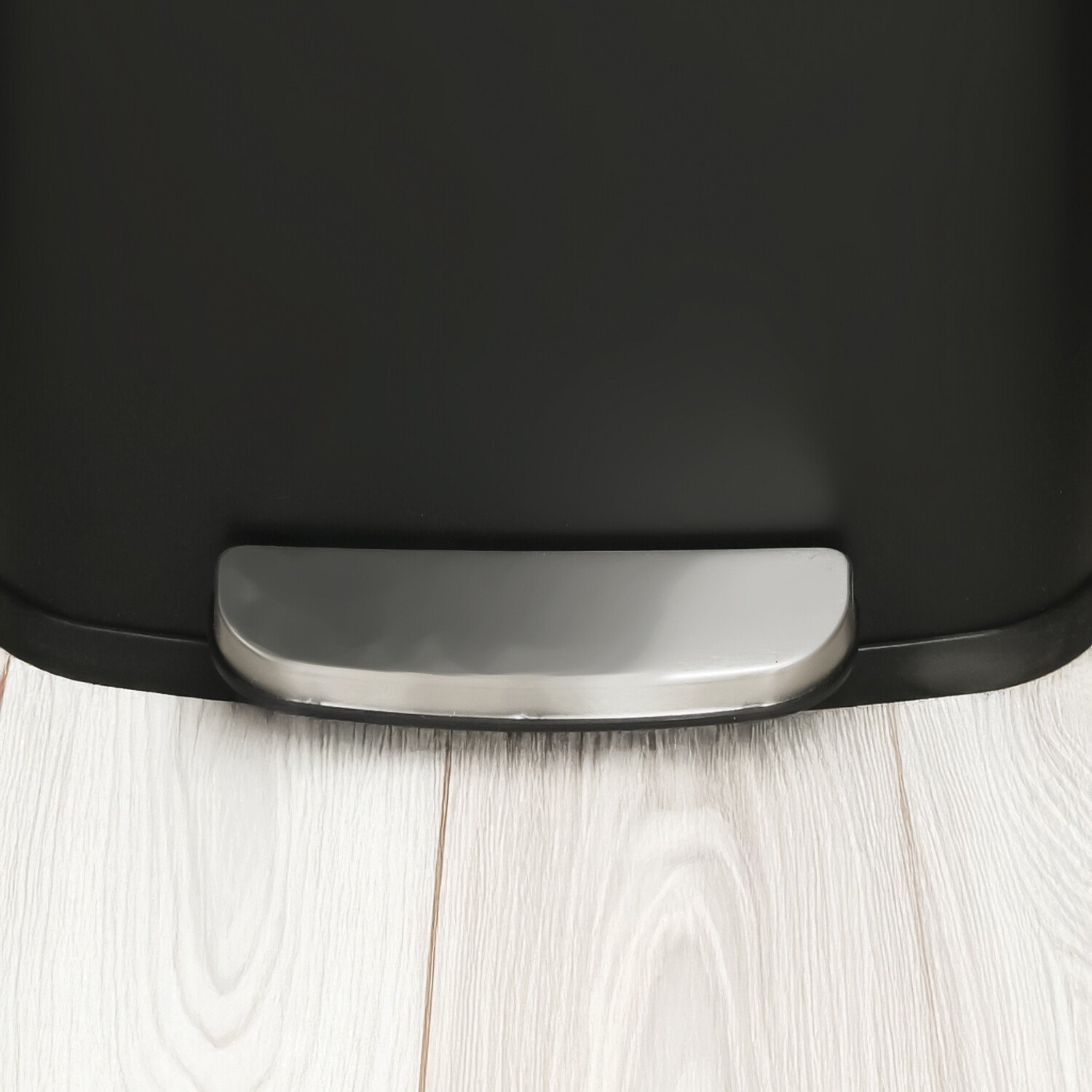 Living Solutions 50L Retro Bin Black Image 5