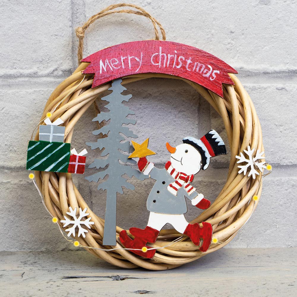 St Helens Snowman Wicker Christmas Wreath Multicolour 15cm Image 3