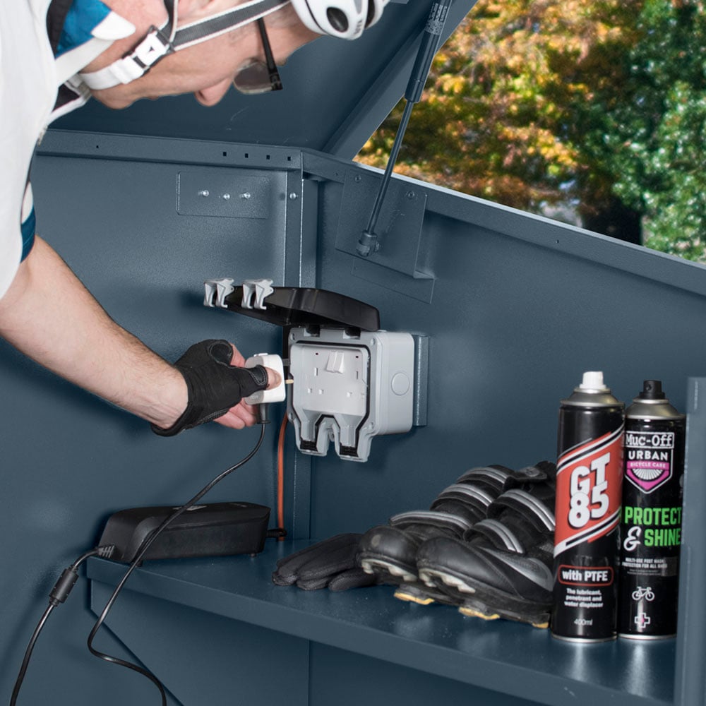 Asgard Access E Plus 8 x 4ft Double Door Green Bike Storage Shed Image 4