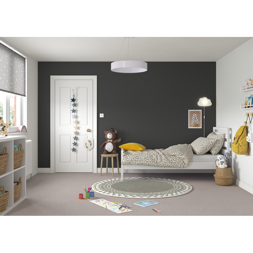 Dulux Rich Black Walls and Ceilings Matt Emulsion Paint 2.5L Image 4