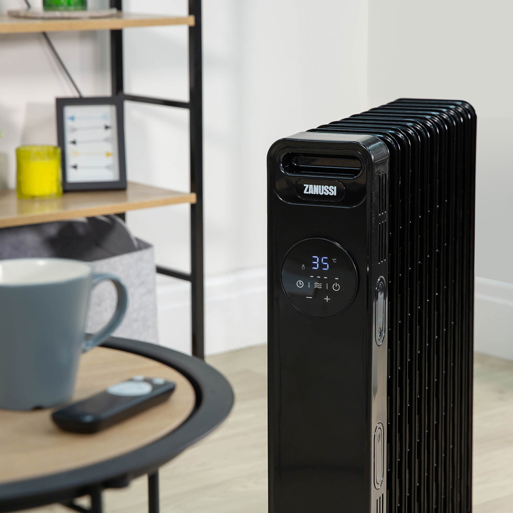 Zanussi Black 11-Fin Digital Touch Control Oil Filled Radiator 2300W Image 7