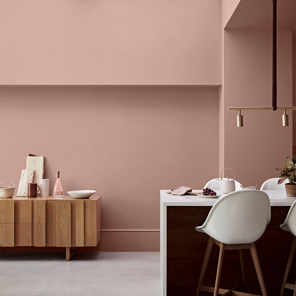 Crown Easyclean Kitchen Paint 2.5L - Powdered Clay Image 5