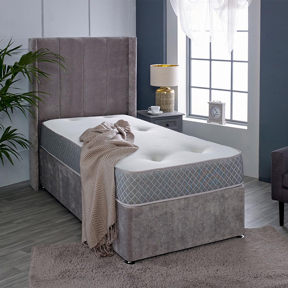 Starlight Beds Single Tufted Hybrid Memory Foam and Spring Mattress Image 2