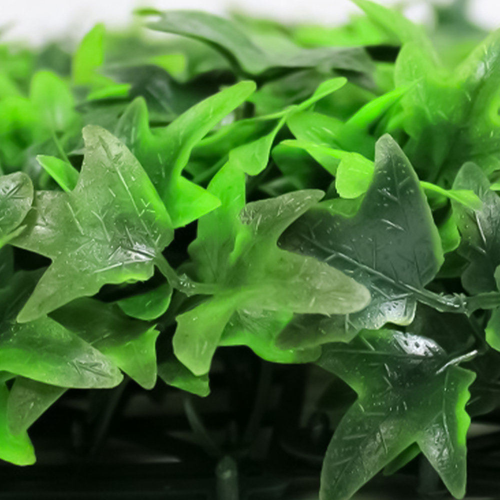 Pack of 12 Ivy Hedging Mat - 50cm x 50cm Image 5